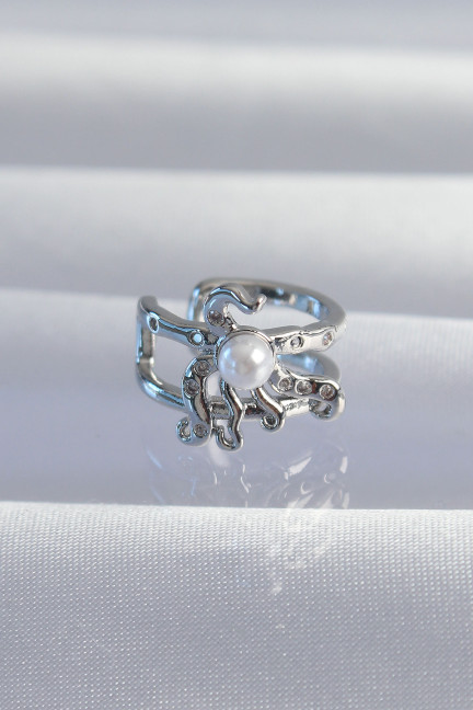 Pirinç Gümüş Renk İncili Ahtapot Earcuff Küpe Pirinç Gümüş Renk İncili Ahtapot Earcuff Küpe