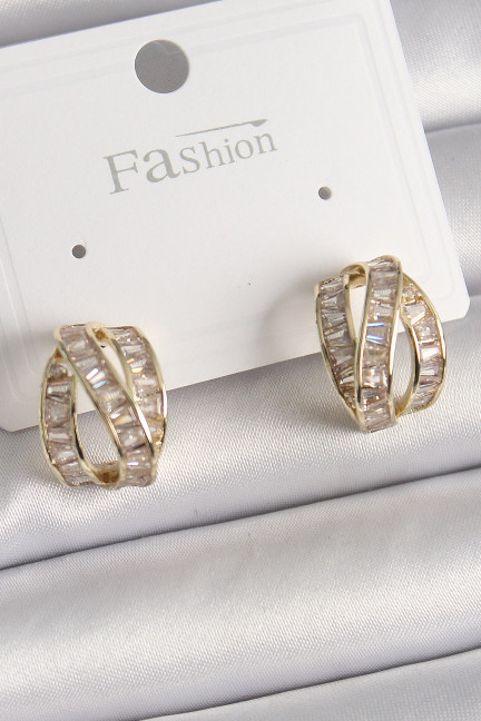 Pirinç Gold Renk Zirkon Taşlı Düğüm Halka Model Kadın Küpe Pirinç Gold Renk Zirkon Taşlı Düğüm Halka Model Kadın Küpe