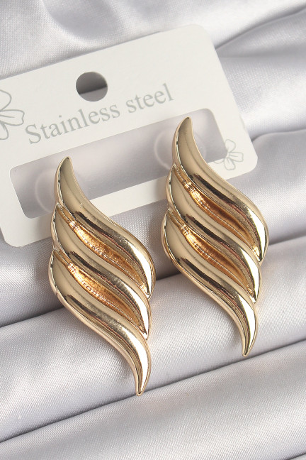 Pirinç Gold Renk 3 Sıra Dalga Model Kadın Küpe Pirinç Gold Renk 3 Sıra Dalga Model Kadın Küpe