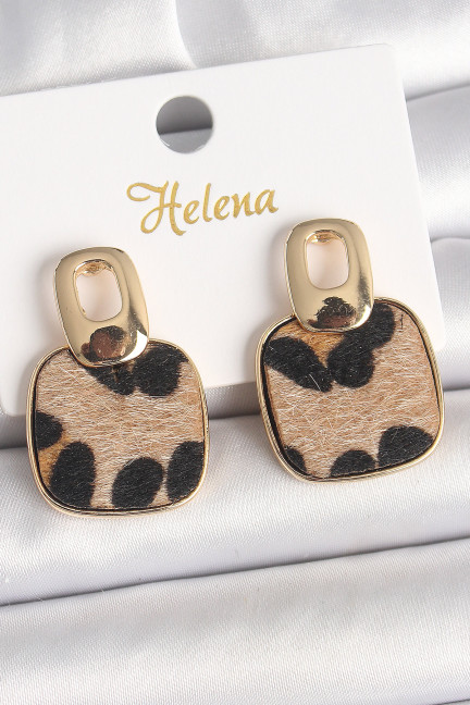 Pirinç Gold Renk Sallantı Kare Leopar Model Kadın Küpe Pirinç Gold Renk Sallantı Kare Leopar Model Kadın Küpe