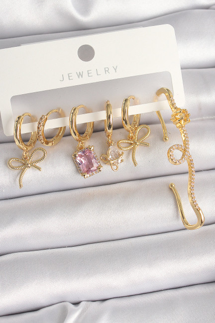 Pirinç Gold Renk Sallantı Kurdele Model Pembe Kare Zirkon Taşlı Kadın Küpe Seti Pirinç Gold Renk Sallantı Kurdele Model Pembe Kare Zirkon Taşlı Kadın Küpe Seti