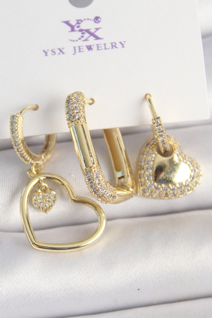 Pirinç Gold Renk Zirkon Taşlı Sallantı Kalp Model 3'Lü Kadın Kombin Küpe Pirinç Gold Renk Zirkon Taşlı Sallantı Kalp Model 3'Lü Kadın Kombin Küpe
