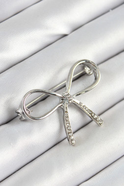 Zirkon Taş Detaylı Fiyonk Figürlü Gümüş Renk Kadın Broş