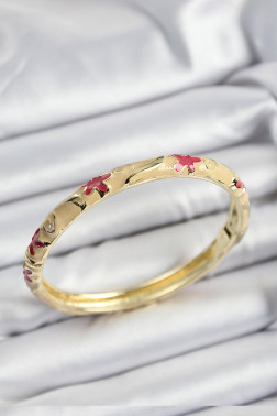 Mineli Pirinç Pembe Ve Krem Çiçek Motifli Gold Renk Kadın Kelepçe