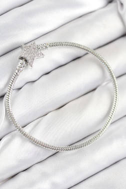 Pirinç Charm Zirkon Taşlı Yıldız Model Gümüş Renk Kadın Bileklik