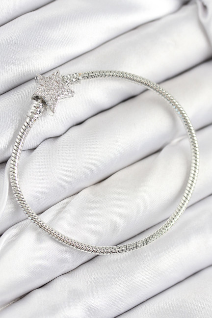 Pirinç Charm Zirkon Taşlı Yıldız Model Gümüş Renk Kadın Bileklik