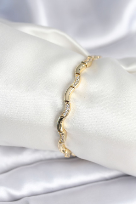 Pirinç Gold Renk Dalgalı Model Kadın Bileklik Pirinç Gold Renk Dalgalı Model Kadın Bileklik