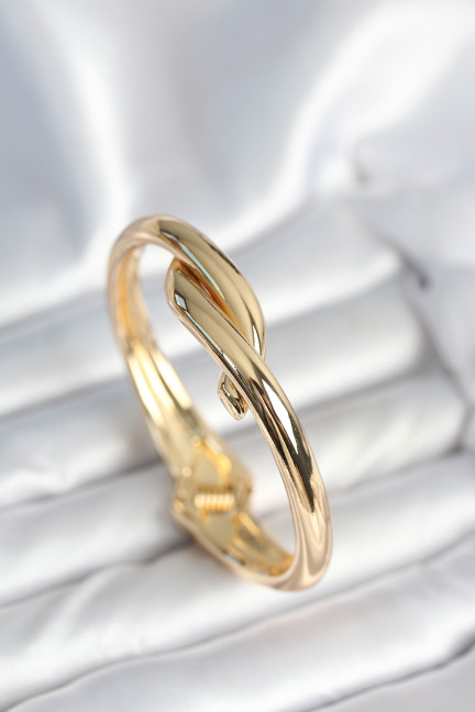 Pirinç Gold Renk Sarmal Model Kelepçe Bileklik Pirinç Gold Renk Sarmal Model Kelepçe Bileklik