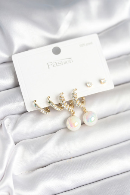 Pirinç Gold Renk İncili 925 Ayar Gümüş Çivi Kadın Küpe Seti