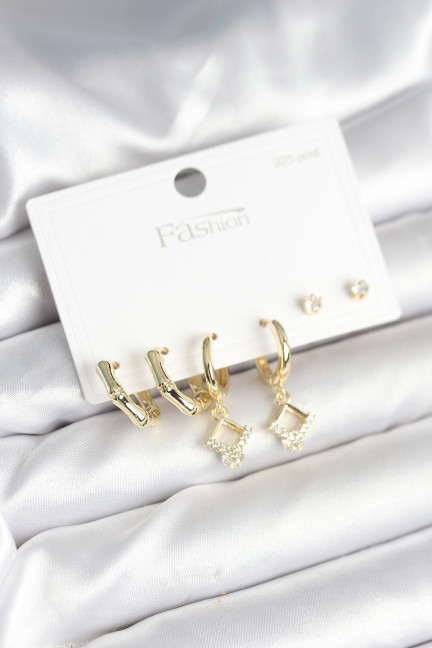 Pirinç Gold Renk 925 Ayar Gümüş Çivili Kadın Küpe Seti