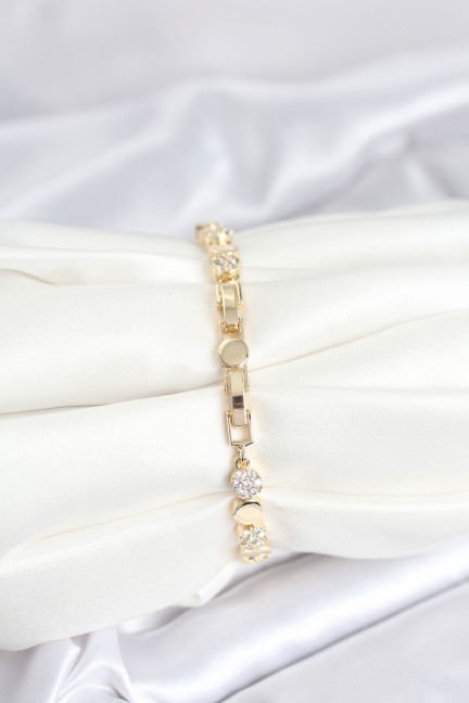 Pirinç Gold Renk Nokta Model Zirkon Taşlı Kadın Bileklik