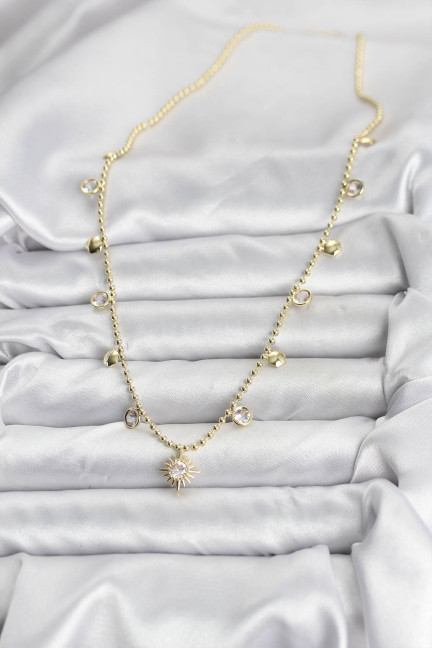 Zirkon Taşlı Kutup Yıldızı Model Pirinç Gold Renk Kadın Kolye