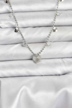 Pirinç Gümüş Renk Kalp Model Kadın Kolye